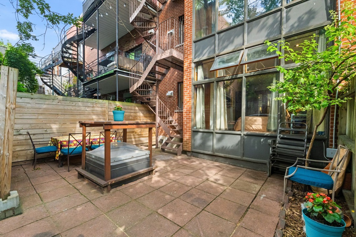 1331 Rue Ste-Rose, Montréal