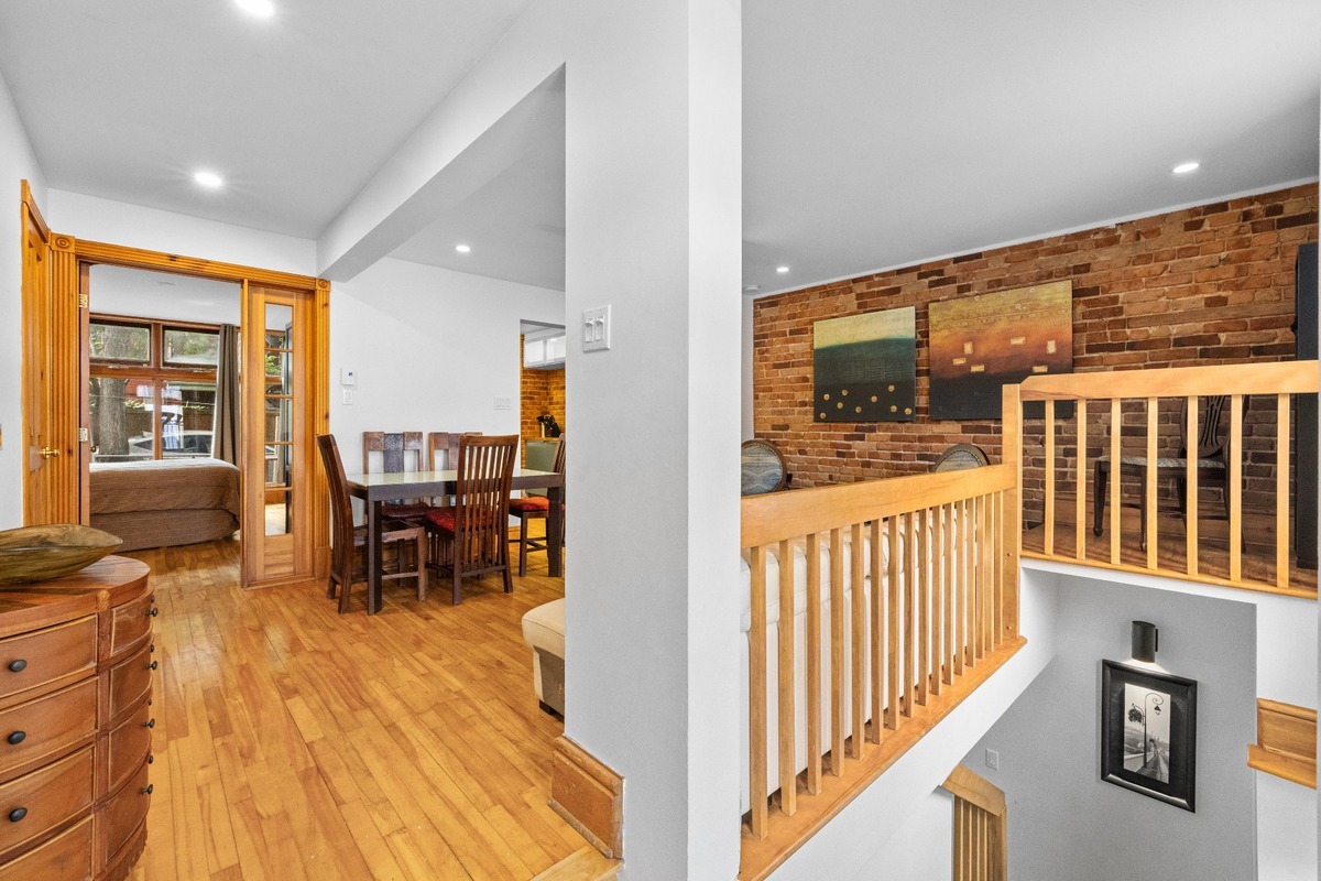 1331 Rue Ste-Rose, Montréal