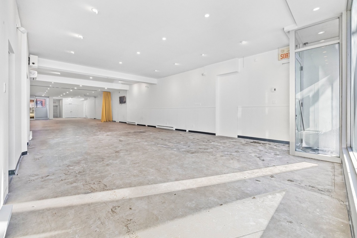 6391 Boul. St-Laurent, Montréal