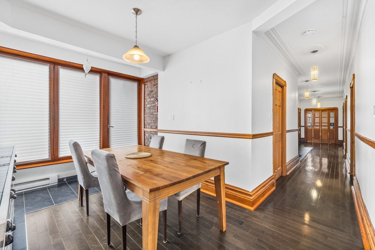 1124 Boul. De Maisonneuve O., Montréal