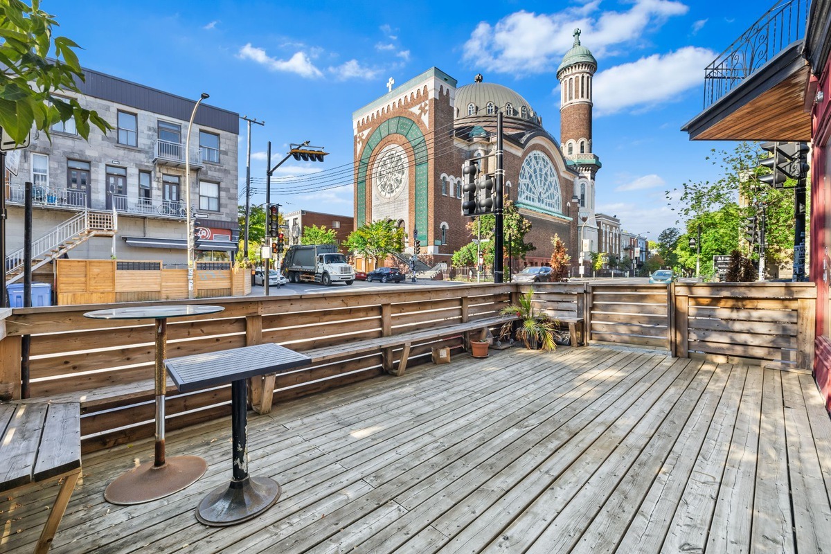 80 Rue St-Viateur O., Montréal