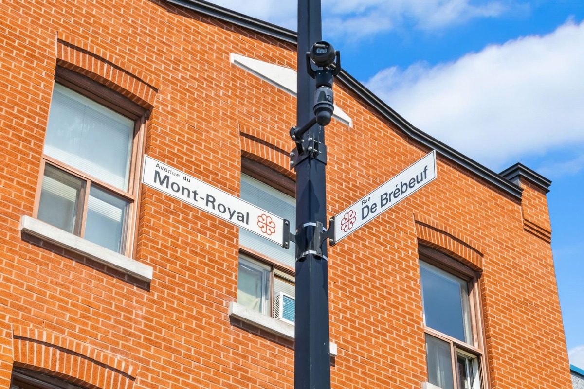 1254, av. du Mont-Royal Est, Montréal