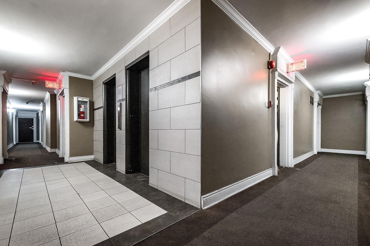 2450 Ch. Athlone, app. 509,Mont-Royal 