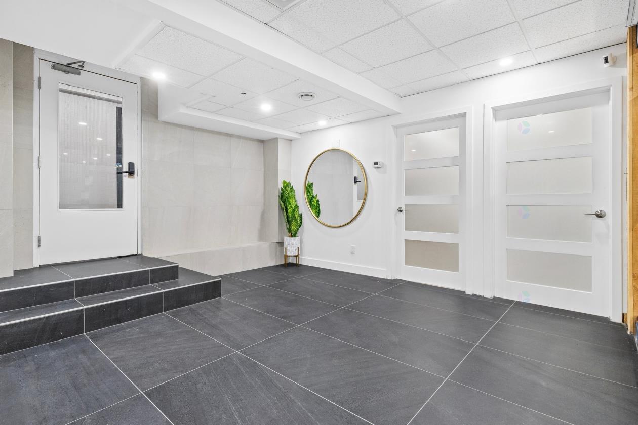 442, Rue Saint-Gabriel, local 002, Montréal