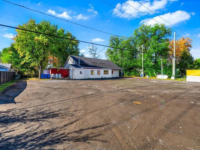 809, Route 344, Saint-Placide