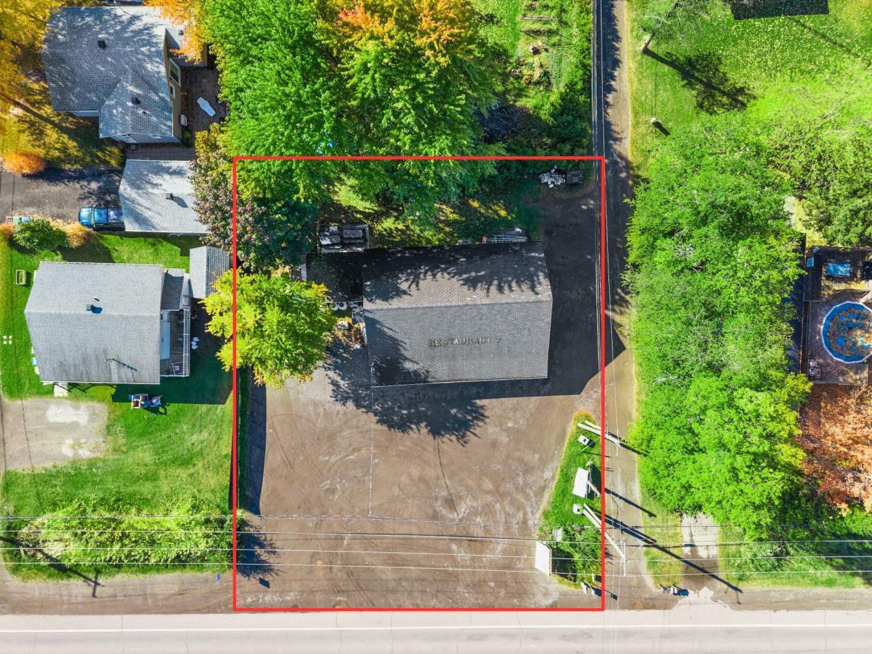 809, Route 344, Saint-Placide