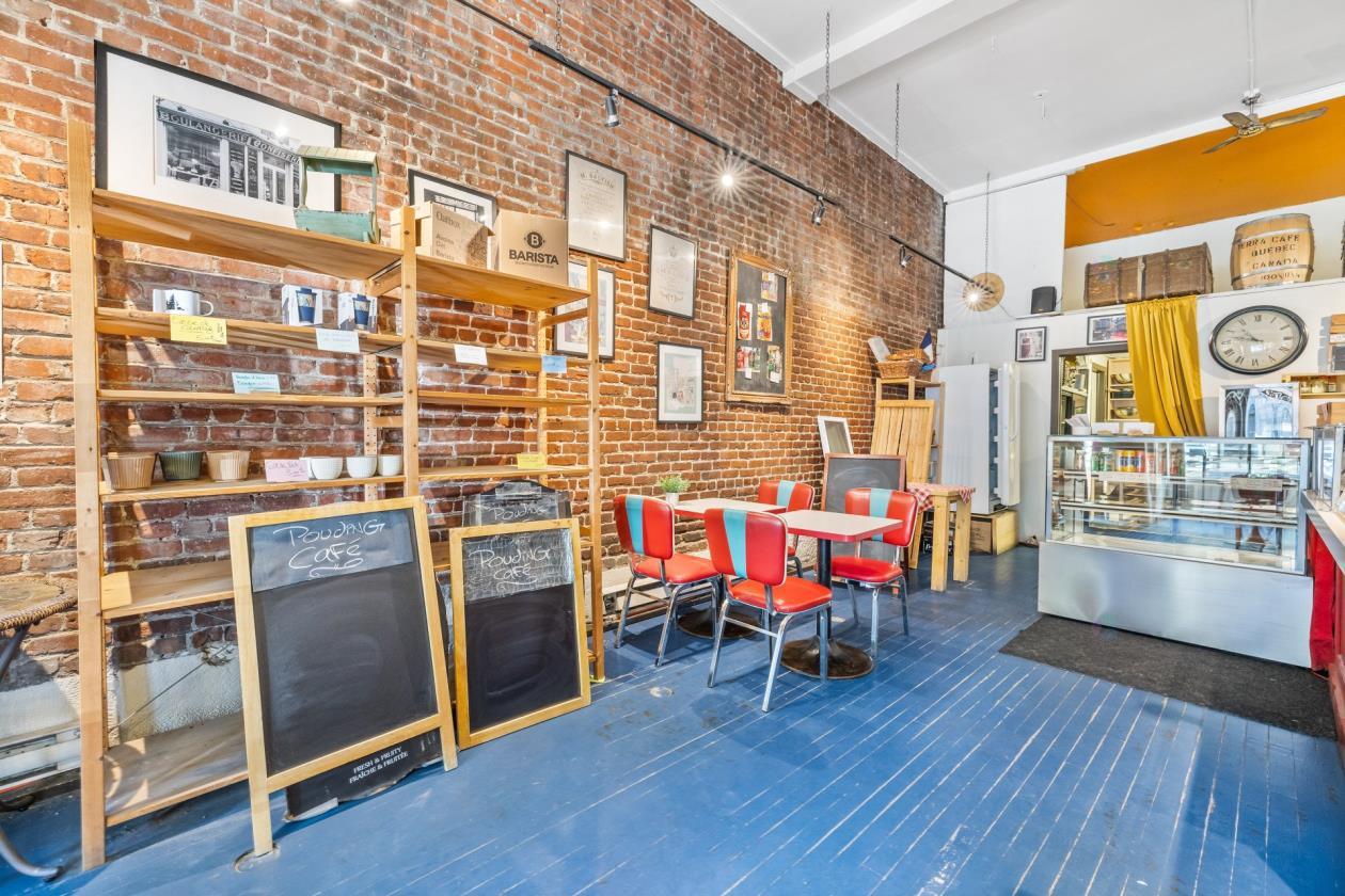 1227, Rue Atateken, local A, Montréal